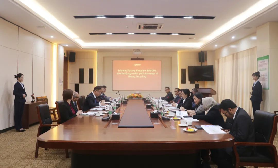 20231208-1-印尼工业部、莫罗瓦利金属工业理工学院、佛山职业技术学院莅临游艇会0005yth循环交流访问.jpg
